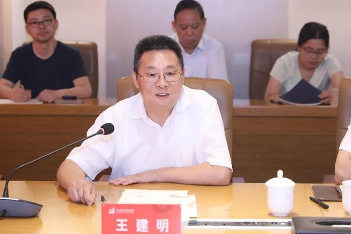 说明:BR6A6865